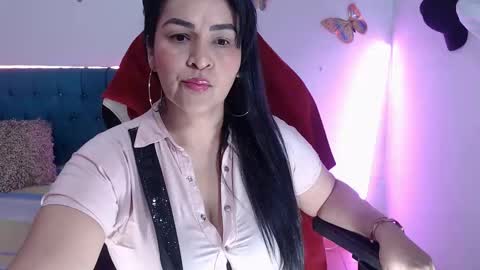 Snapshot of hotsweet_69 chatting on April 2026 05:01:02 AM hotsweet 69 online show from April 2026 05:01:02 AM