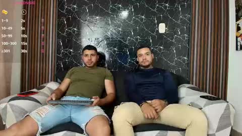 Snapshot of hott_asses chatting on February 2025 07:45:02 PM hott_asses online show from February 2025 07:45:02 PM