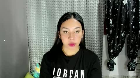 Snapshot of hott_cumforyou chatting on May 2026 11:05:02 AM jelaigrande online show from May 2026 11:05:02 AM