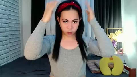 Alex Summer online show from November 2025 08:29:02 PM