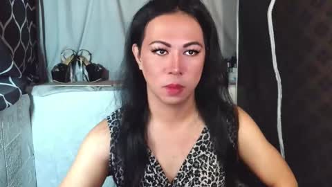 Snapshot of hott_summerr chatting on May 2026 02:50:01 AM Alex Summer online show from May 2026 02:50:01 AM