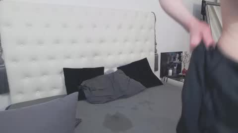 alina online show from March 2025 05:27:02 PM