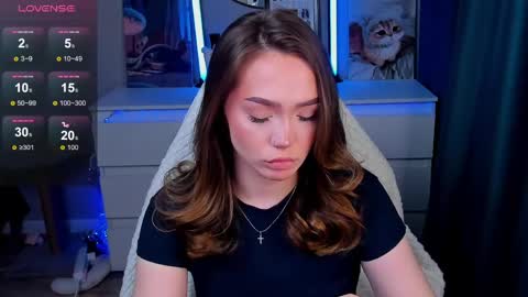 hello Im Eva online show from April 2026 09:37:01 AM