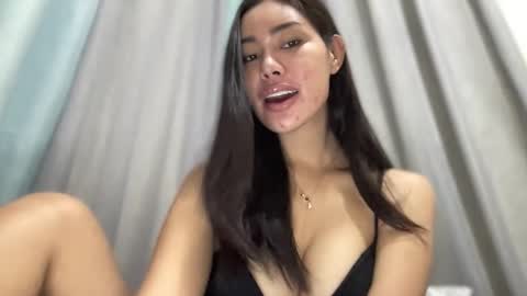 Snapshot of hottest_katarinaxxx chatting on May 2026 01:11:02 AM katarina online show from May 2026 01:11:02 AM