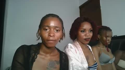 hottie_mistie online show from April 2026 09:30:01 PM