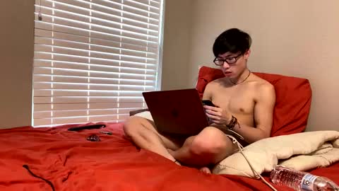 hottiewithabody101 online show from April 2026 07:58:02 PM