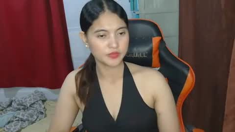 hottiqueeny online show from December 2024 01:09:02 PM