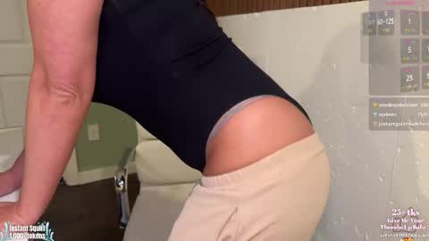 --- Dana May online show from November 2025 06:19:02 PM