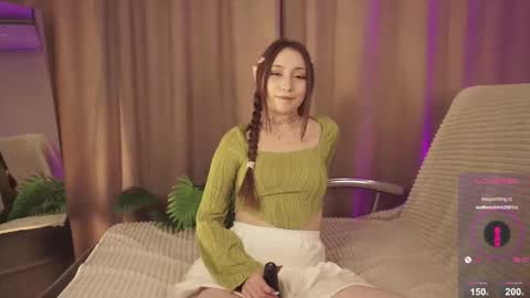 hottpeachh online show from October 2025 05:25:02 PM