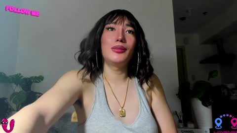 Snapshot of hottycrishinaxx chatting on February 2025 07:07:02 AM crishinahotty online show from February 2025 07:07:02 AM