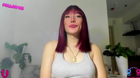 Snapshot of hottycrishinaxx chatting on February 2025 07:02:02 AM crishinahotty online show from February 2025 07:02:02 AM