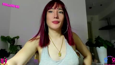 Snapshot of hottycrishinaxx chatting on February 2025 07:17:01 AM crishinahotty online show from February 2025 07:17:01 AM