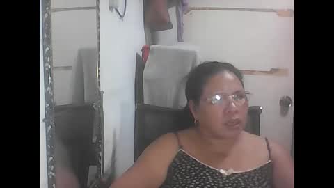 hottycrissy4u online show from January 2026 02:32:01 PM