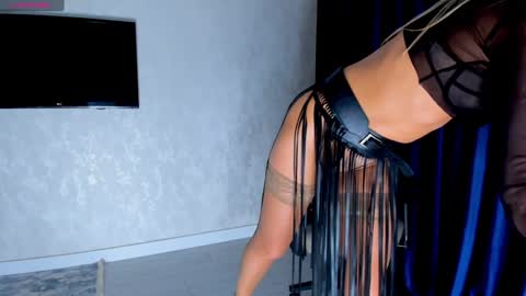 Susan online show from January 2025 06:08:02 PM