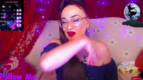 Snapshot of hotzlata chatting on December 2024 08:10:02 PM Hotzlata online show from December 2024 08:10:02 PM