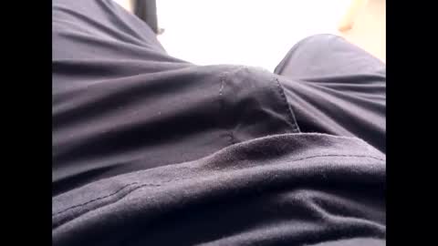 Snapshot of houskji8 chatting on September 2025 09:00:02 AM houskji8 online show from September 2025 09:00:02 AM