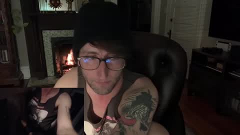 Snapshot of howardphillips01 chatting on March 2025 03:52:02 AM Howard Phillips online show from March 2025 03:52:02 AM
