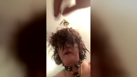 howdoyoulikeit87 online show from June 2026 10:19:01 AM