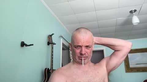 howlingatnothing online show from February 2026 02:48:01 PM