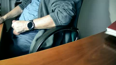 Peter online show from February 2025 08:51:02 PM