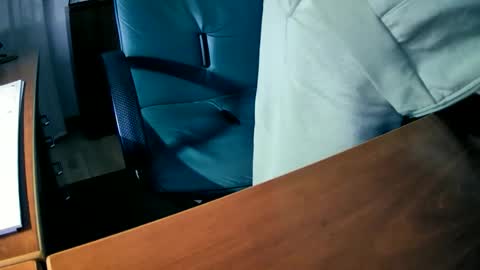 Peter online show from October 2025 07:26:01 PM