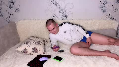 Snapshot of hranitel228 chatting on November 2025 06:08:01 PM SamNelly online show from November 2025 06:08:01 PM