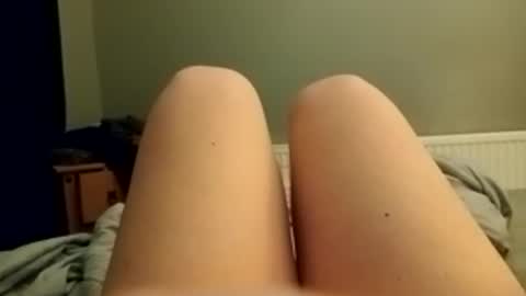 hrnybbwgurrll1993 online show from February 2026 05:49:02 PM