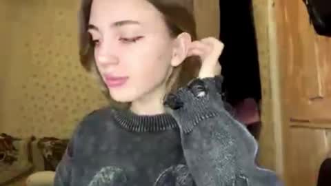 hsiuscherich online show from November 2025 11:10:02 AM