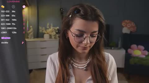 Diane online show from October 2025 07:12:02 PM