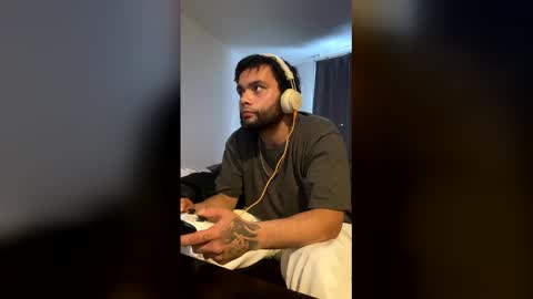 huffies_cam online show from January 2026 01:02:02 PM