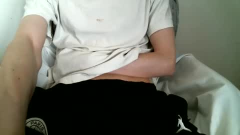 Keanu online show from October 2025 11:55:02 AM