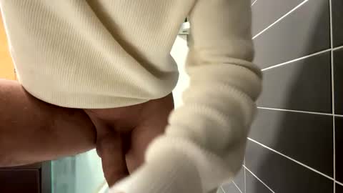 hugecock959448 online show from January 2026 08:39:02 AM