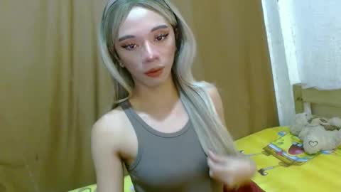 Cara online show from October 2025 11:05:01 PM