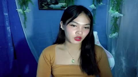 Snapshot of hugecock_elie chatting on January 2026 12:58:01 AM Elie online show from January 2026 12:58:01 AM