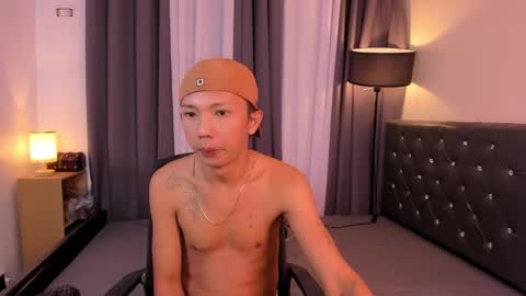 Snapshot of hugecock_pretty714250 chatting on November 2025 07:01:02 PM hugecock_pretty714250 online show from November 2025 07:01:02 PM