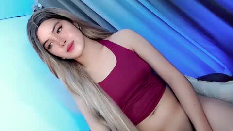 Yhanie online show from April 2026 11:21:02 PM