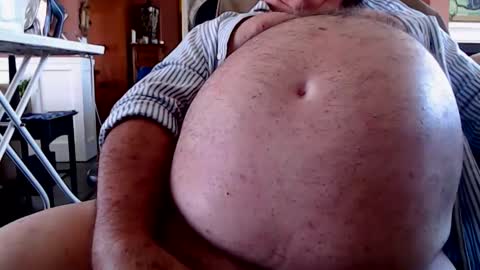 Snapshot of hugehairybeergut chatting on March 2026 07:08:01 PM Huge Hairy Beergut online show from March 2026 07:08:01 PM
