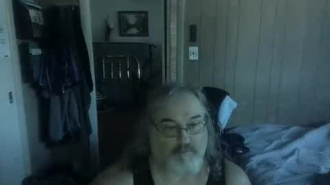 Snapshot of huggybear566 chatting on July 2026 01:15:02 PM lonely huggy bear online show from July 2026 01:15:02 PM