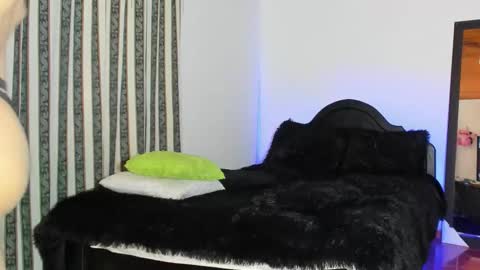 HUGO online show from October 2025 07:42:02 AM