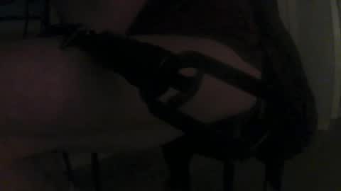 huguit026 online show from February 2025 09:55:01 PM