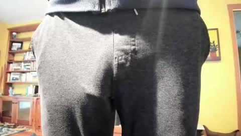 Snapshot of hung_hot_fit10 chatting on December 2024 10:56:01 PM Big uncut cock dripping online show from December 2024 10:56:01 PM