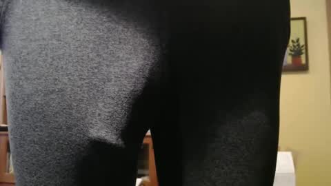 Snapshot of hung_hot_fit10 chatting on February 2025 12:08:02 AM Big uncut cock dripping online show from February 2025 12:08:02 AM