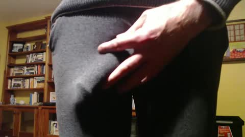 Snapshot of hung_hot_fit10 chatting on September 2025 04:34:02 AM Big uncut cock dripping online show from September 2025 04:34:02 AM