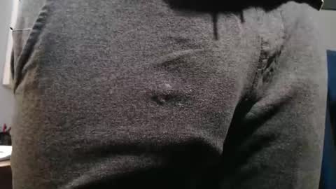 Snapshot of hung_hot_fit10 chatting on September 2025 01:24:02 PM Big uncut cock dripping online show from September 2025 01:24:02 PM