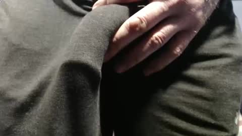 Snapshot of hung_hot_fit10 chatting on November 2025 03:56:01 PM Big uncut cock dripping online show from November 2025 03:56:01 PM