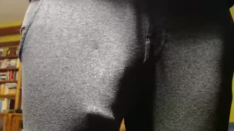 Big uncut cock dripping online show from January 2026 12:38:02 AM