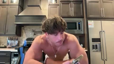Snapshot of hungkingg22 chatting on May 2026 04:36:01 PM hungkingg22 online show from May 2026 04:36:01 PM