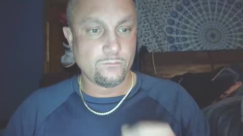 hunglikeray2286 online show from February 2026 01:37:01 AM