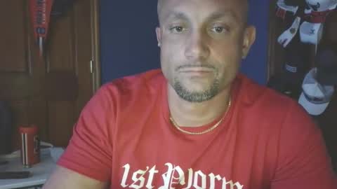 hunglikeray2286 online show from April 2026 07:45:01 AM