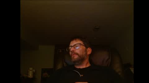 Snapshot of hunglonelyguy chatting on April 2026 02:34:01 AM LonelyGuy online show from April 2026 02:34:01 AM